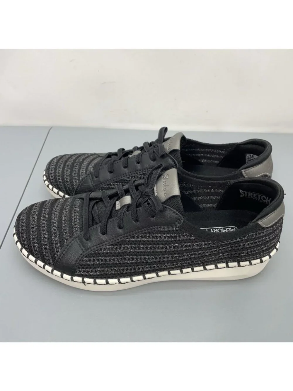 Skechers Sepulveda 2.0 Radiant Walk Sneakers Shoes Slip On Silver Black Women 10